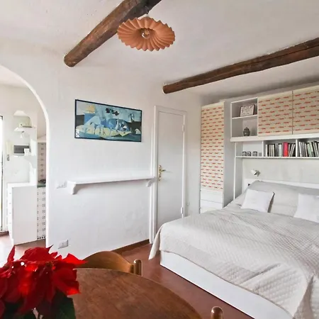 In The Clouds Over Trastevere, Penthouse Studio Rome Exterior photo